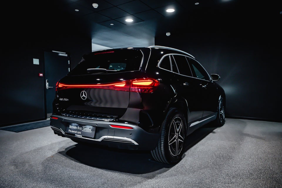 Mercedes EQA250+ AMG Premium 5d