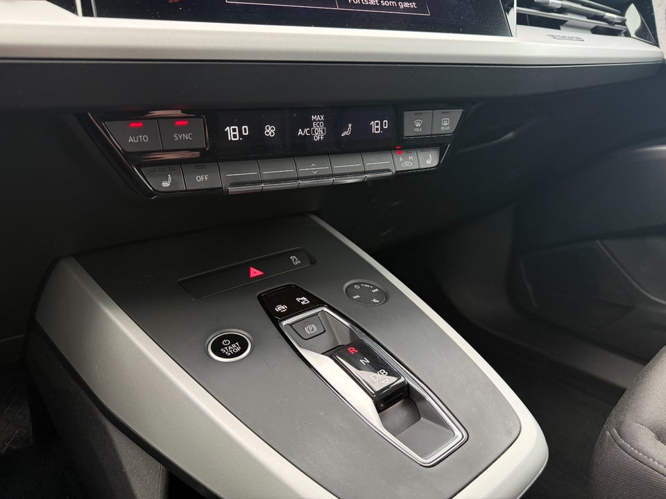 Audi Q4 e-tron 40 Attitude 5d