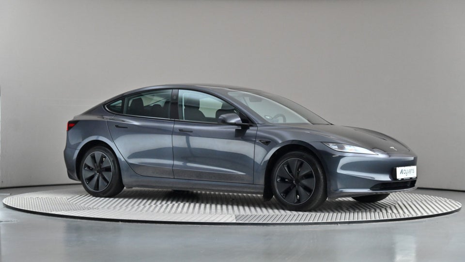 Tesla Model 3 RWD 4d