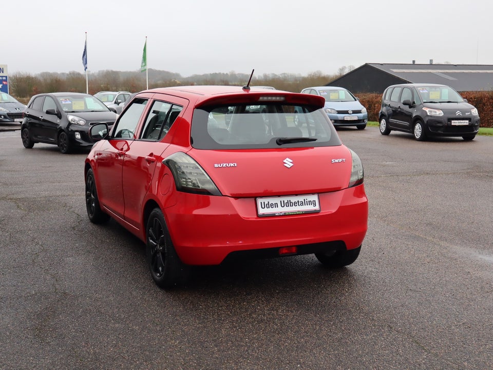 Suzuki Swift 1,2 Dualjet Exclusive 5d