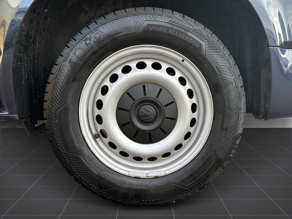 VW Transporter 2,0 TDi 150 Kassevogn DSG kort