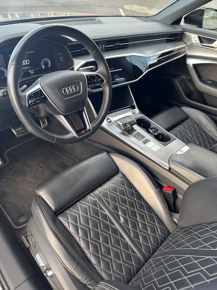 Audi A6 55 TFSi e S-line Avant quattro S-tr. 5d