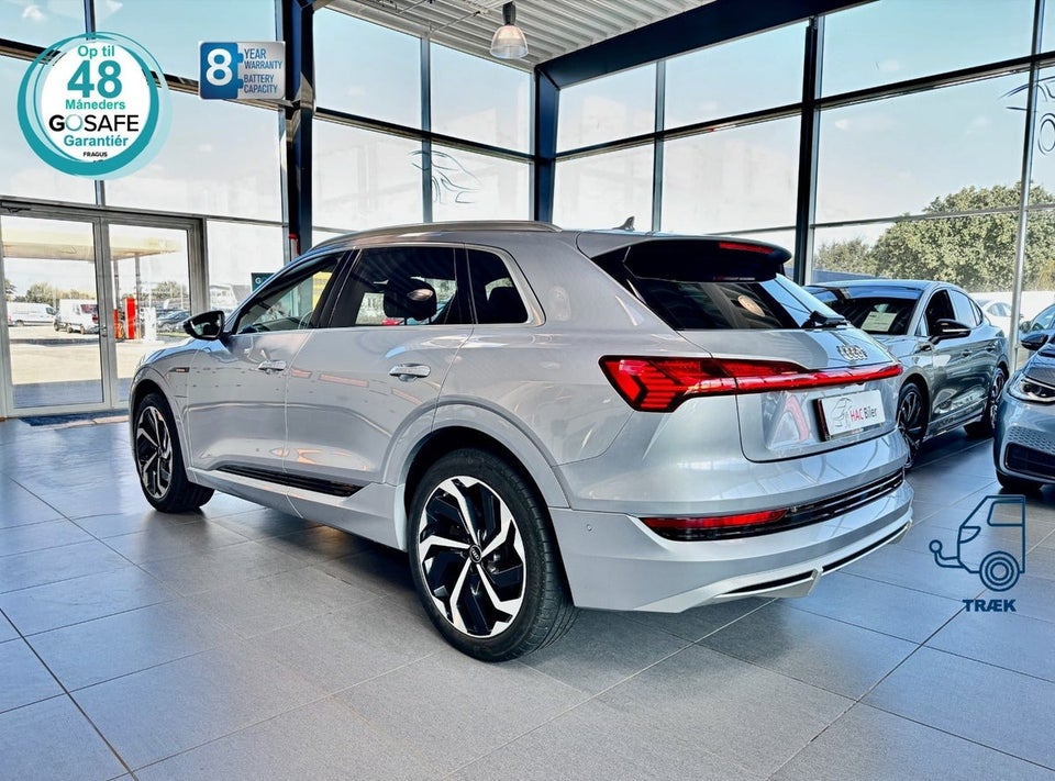 Audi e-tron 55 S-line quattro 5d
