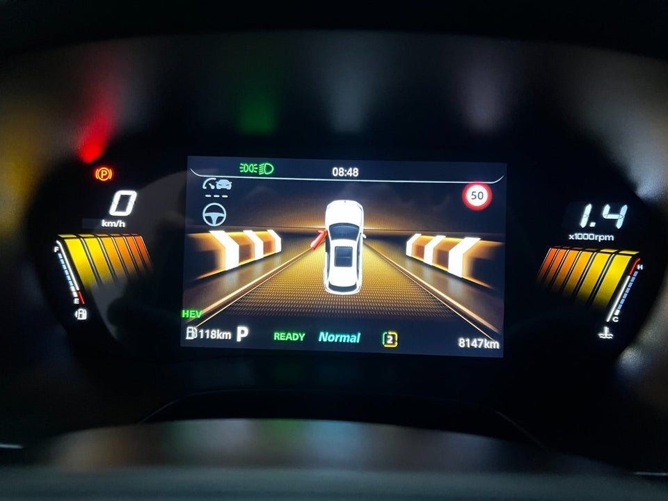 MG ZS 1,5 Hybrid+ Luxury 5d