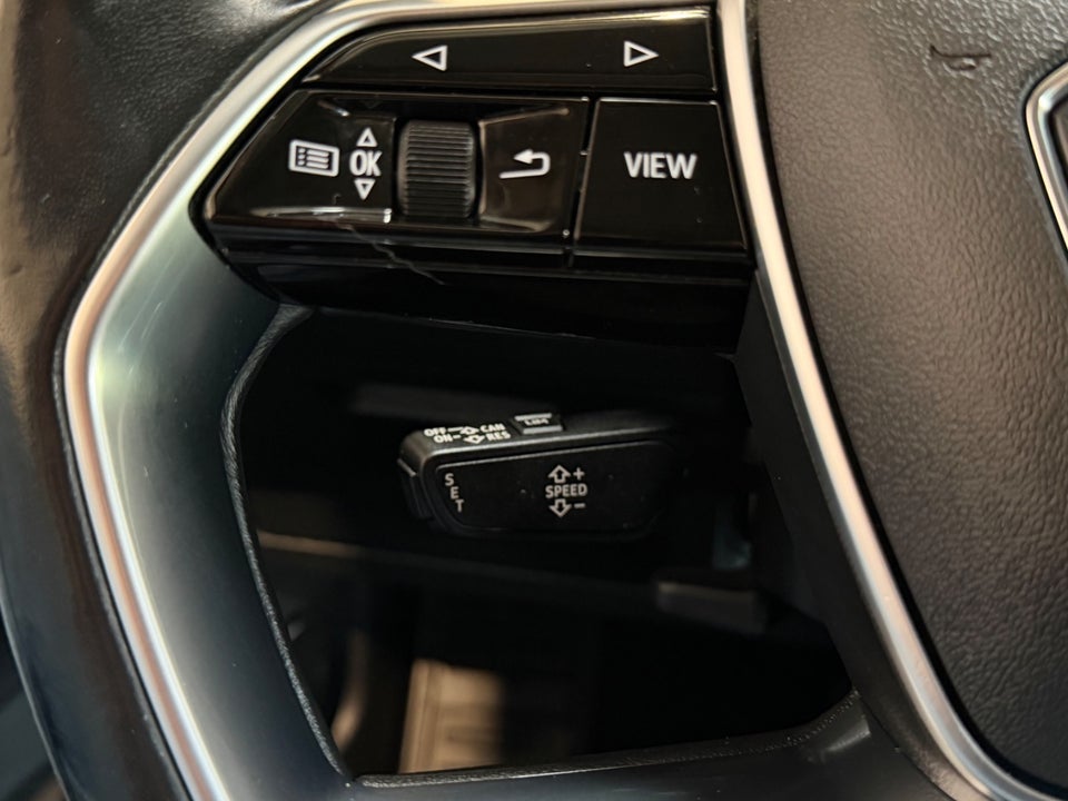 Audi e-tron 50 quattro 5d