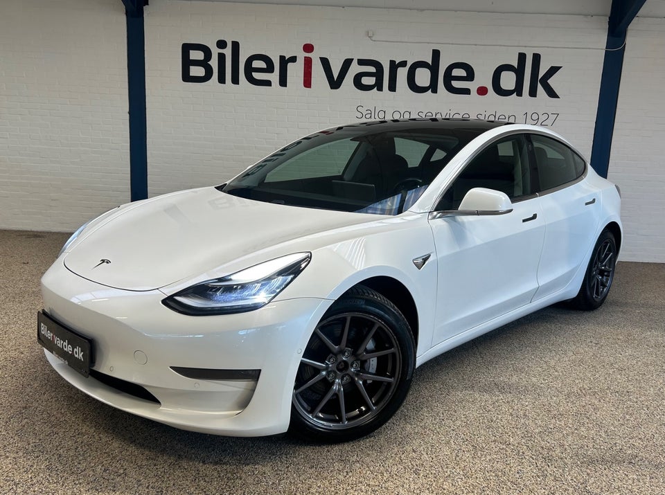Tesla Model 3 Long Range AWD 4d