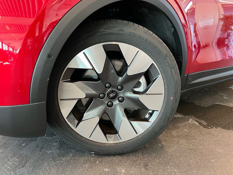 Ford Explorer 79 Premium Extended Range AWD 5d