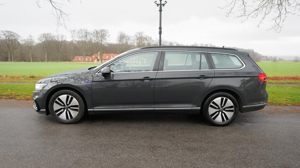 VW Passat 1,4 GTE Variant DSG 5d