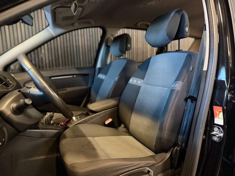 Renault Grand Scenic III 1,5 dCi 110 Dynamique 7prs 5d