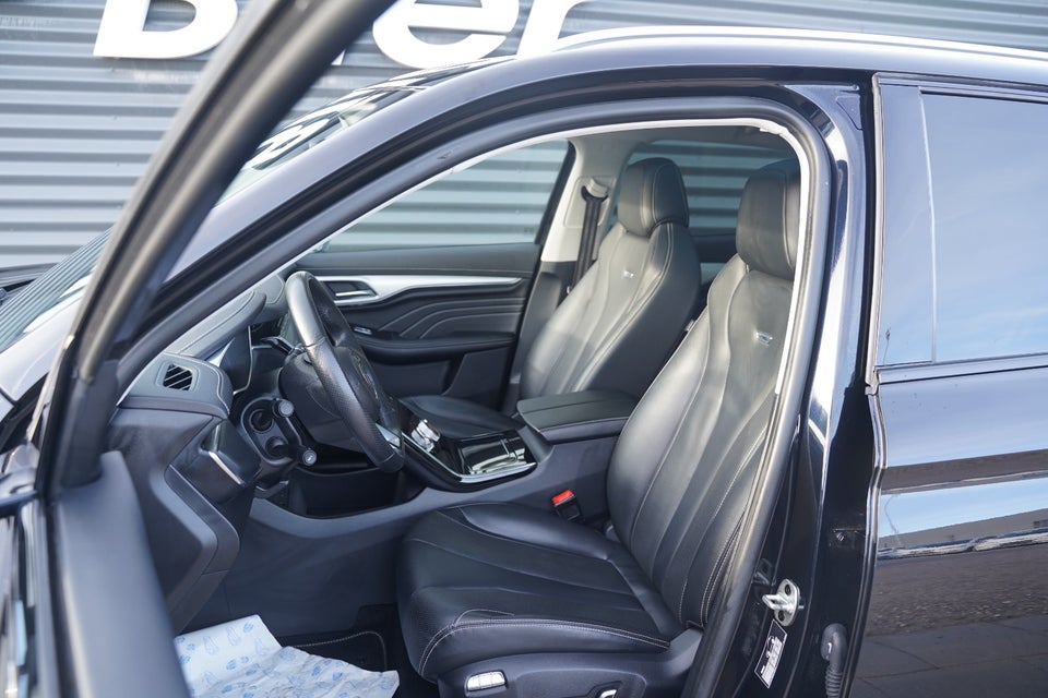 MG Marvel R Luxury 5d