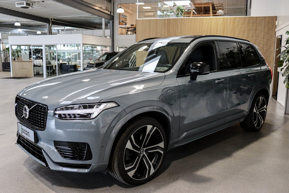 Volvo XC90 2,0 T8 ReCharge Ultimate Dark aut. AWD 7prs 5d
