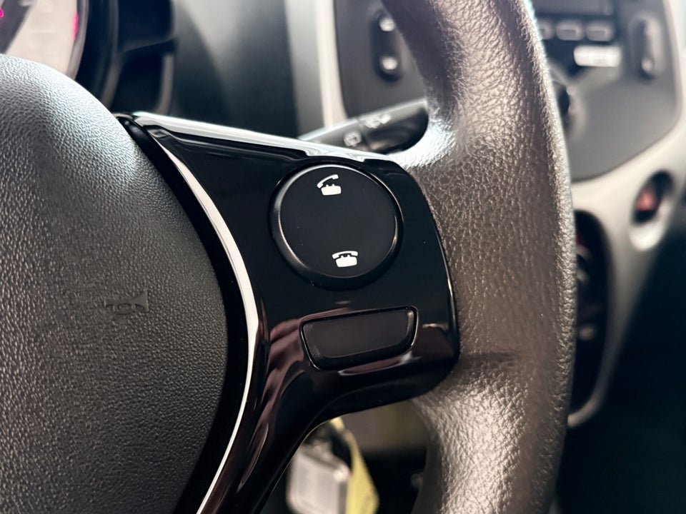 Peugeot 108 1,0 e-VTi 69 Active 5d