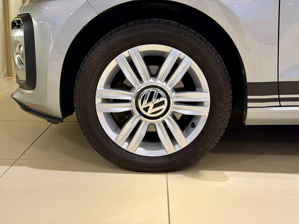 VW Up! 1,0 TSi 90 High Up! BMT 5d