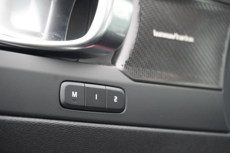 Volvo EX40 Extended Range Ultra 5d