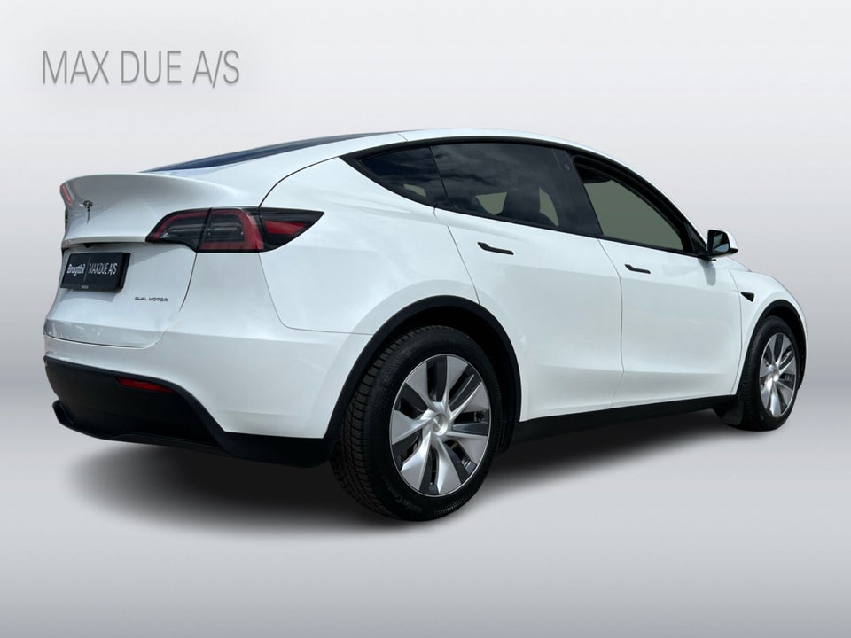 Tesla Model Y Long Range AWD 5d