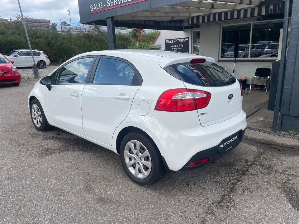 Kia Rio 1,2 CVVT Motion 5d