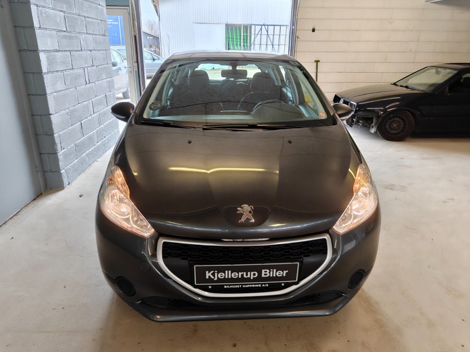 Peugeot 208 1,0 VTi Access 5d