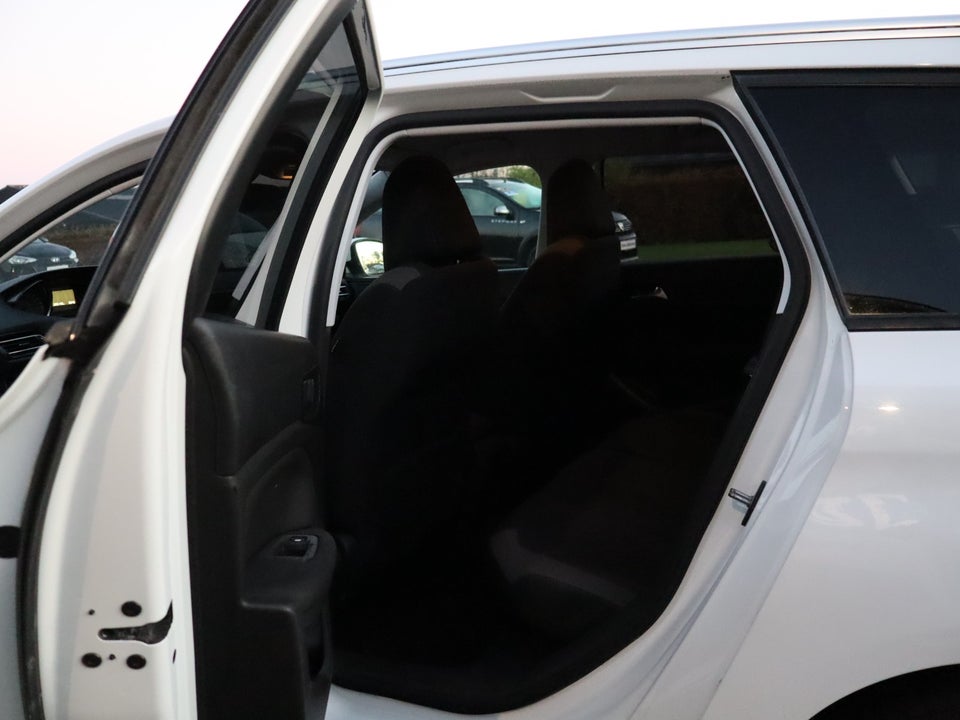 Peugeot 308 1,6 BlueHDi 120 Allure SE SW 5d