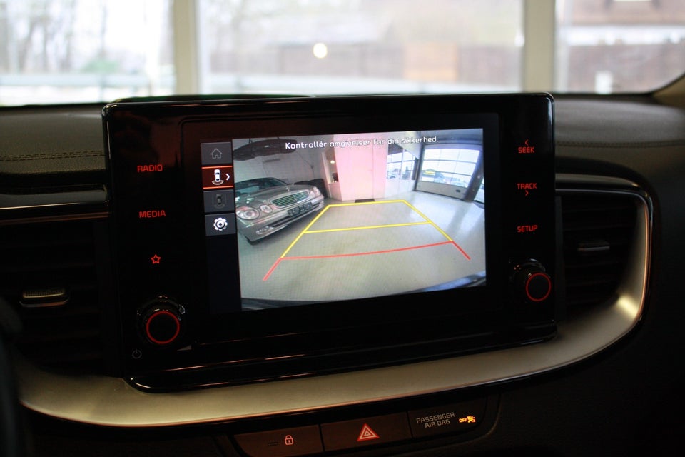 Kia Ceed 1,6 PHEV Prestige SW DCT 5d