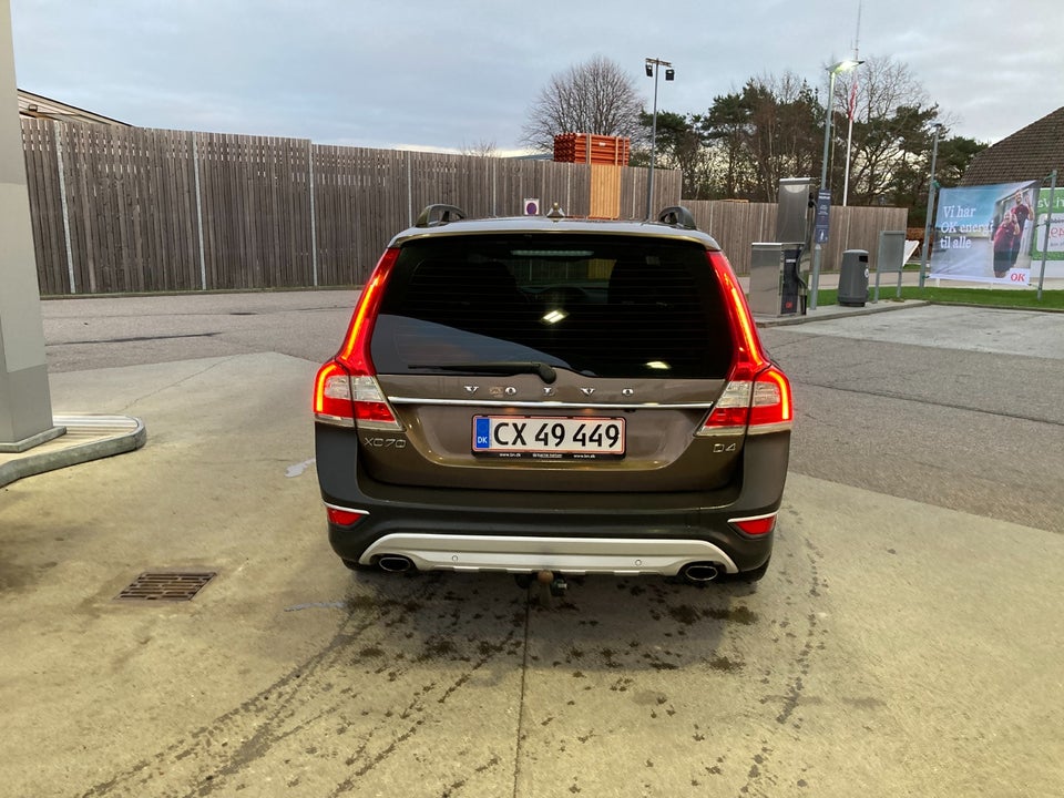 Volvo XC70 2,0 D4 181 Summum aut. 5d