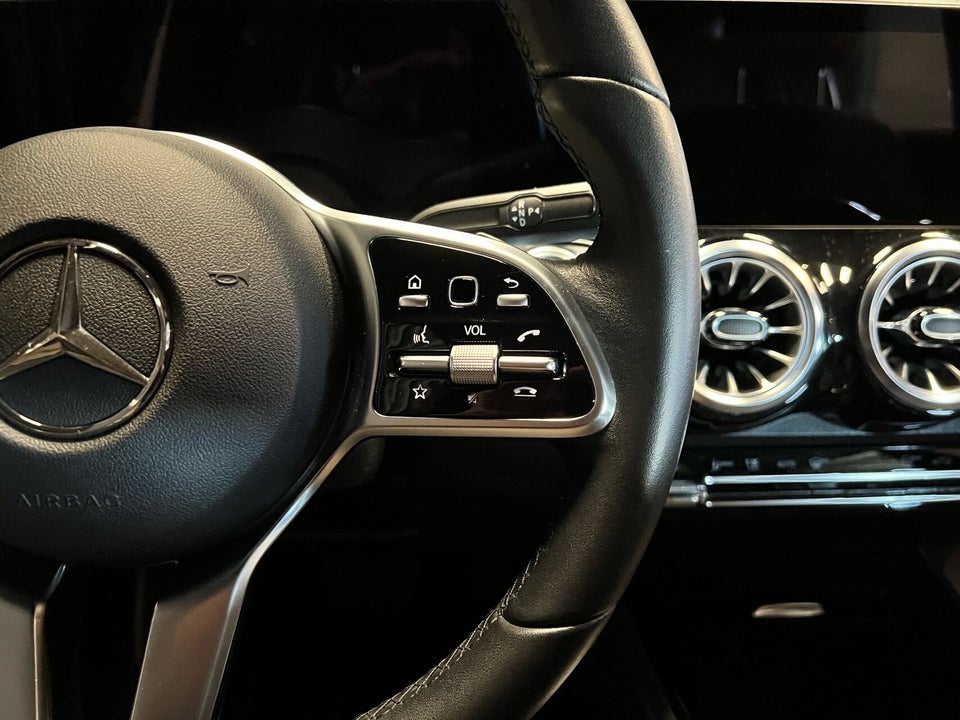 Mercedes EQB250 Progressive 5d