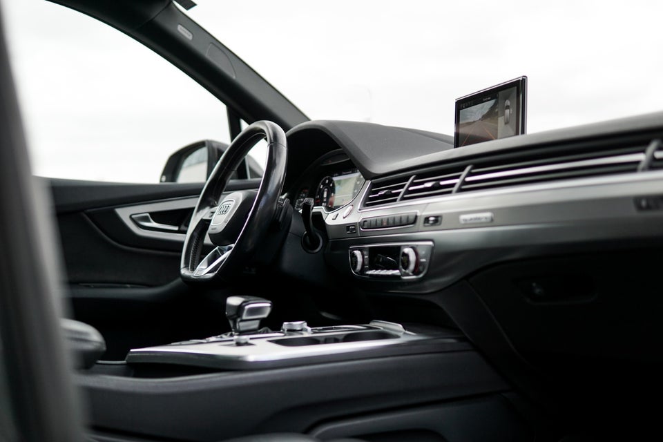 Audi SQ7 4,0 TDi quattro Tiptr. 5d