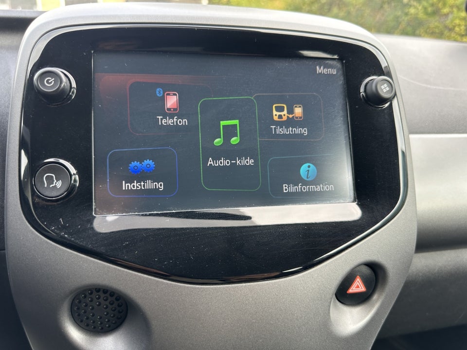 Toyota Aygo 1,0 VVT-i x-pression x-shift 5d