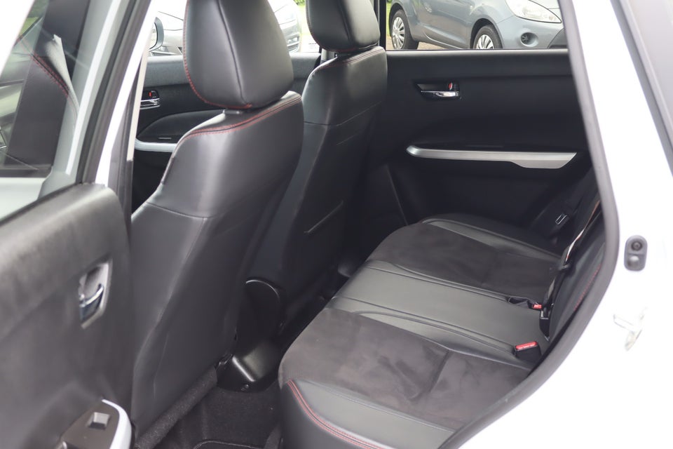 Suzuki Vitara 1,4 Boosterjet Adventure aut. AllGrip 5d
