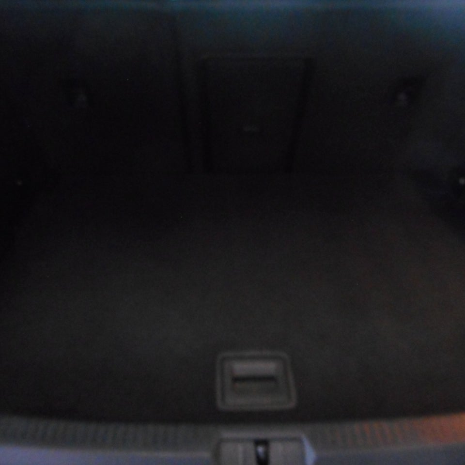 VW Golf VII 1,4 TSi 140 Highline BMT 5d