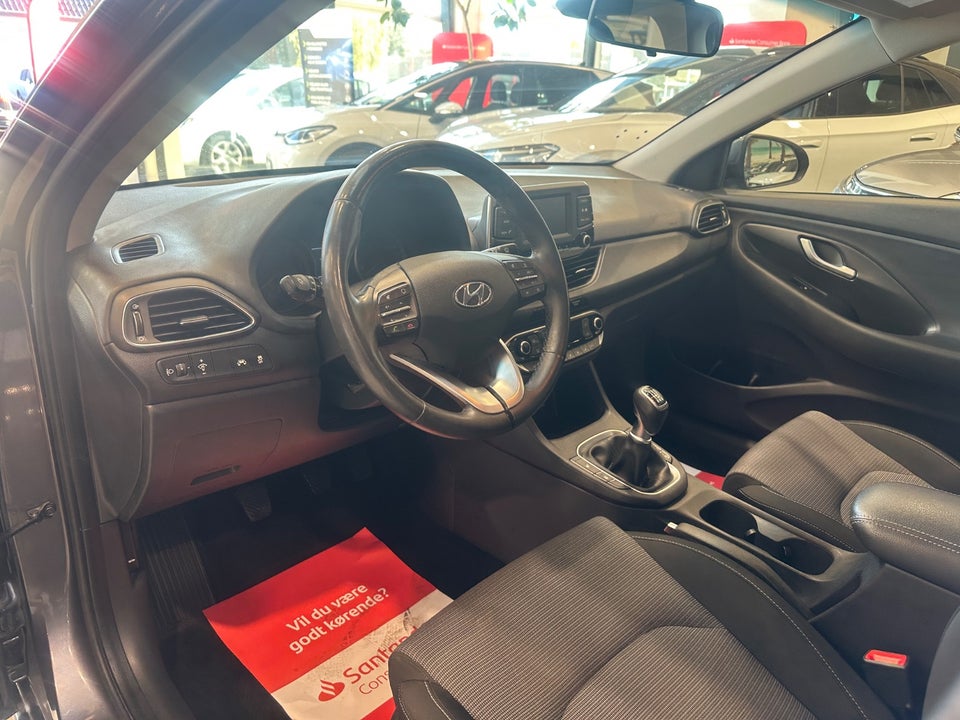 Hyundai i30 1,6 CRDi 110 Life+ 5d