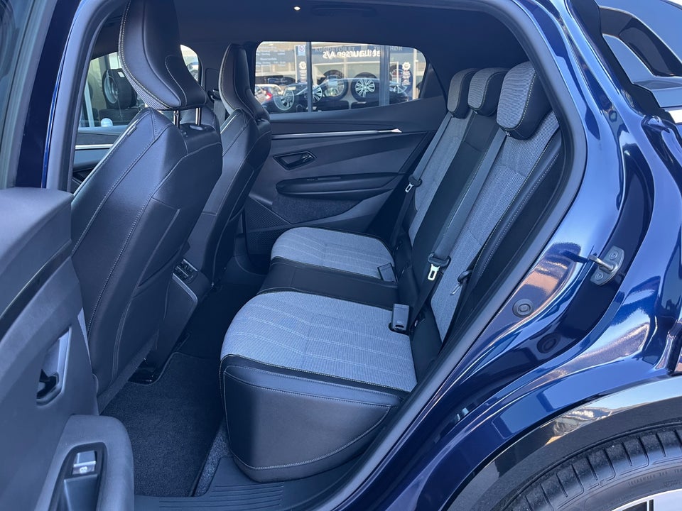 Renault Megane E-Tech 60 Techno 5d