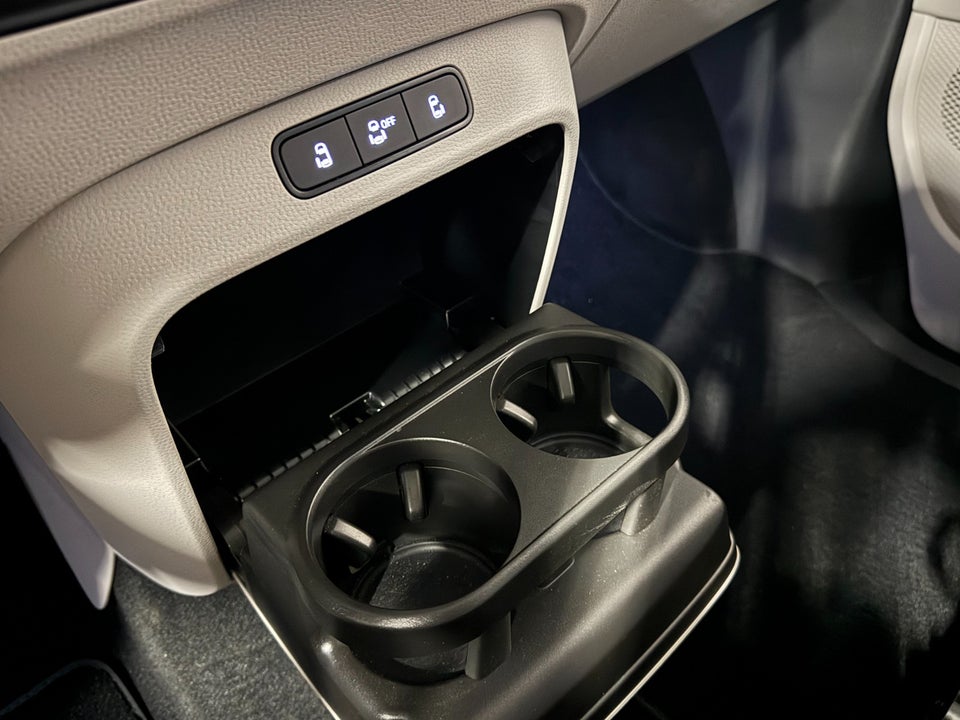 VW ID.Buzz 86 Life 7prs LWB 5d