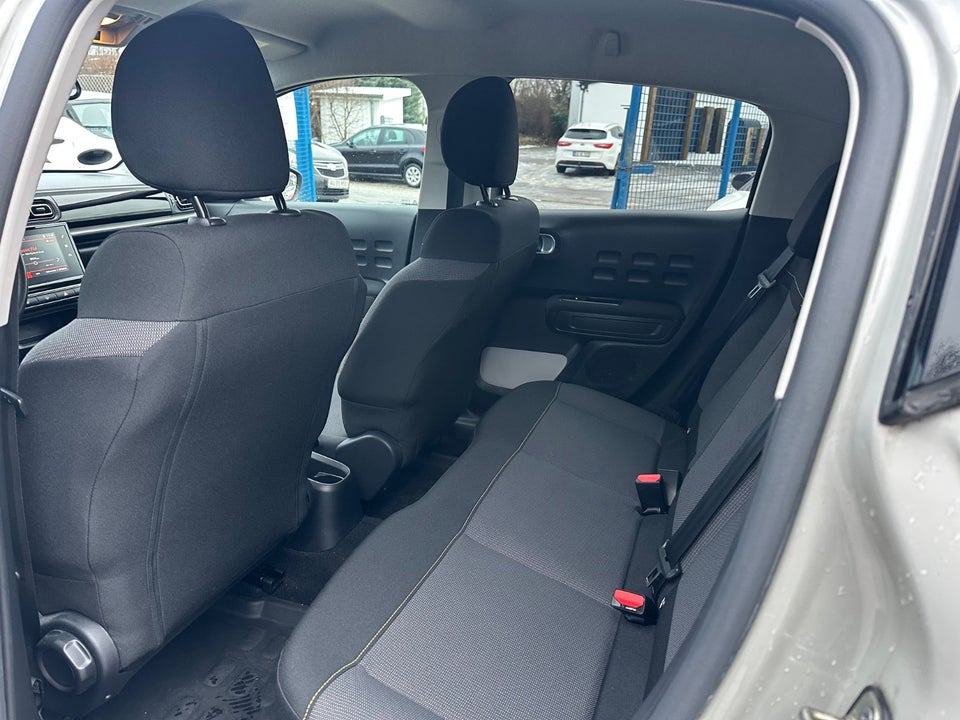 Citroën C3 1,2 PureTech 83 Shine Sport 5d