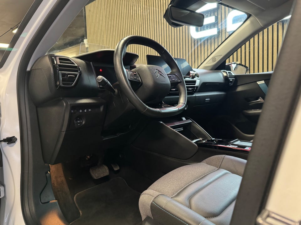 Citroën ë-C4 50 Shine 5d