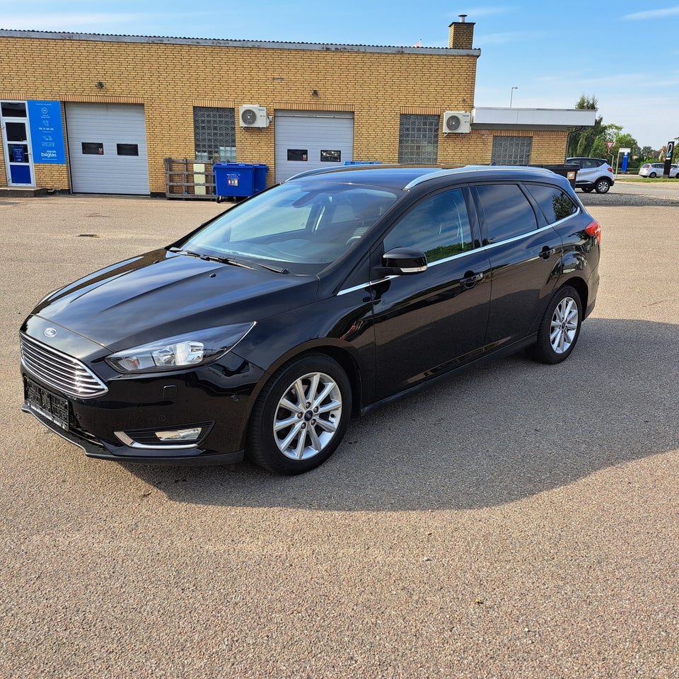 Ford Focus 1,0 SCTi 125 Titanium stc. 5d