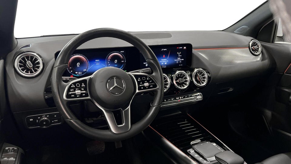 Mercedes EQA250+ Progressive 5d