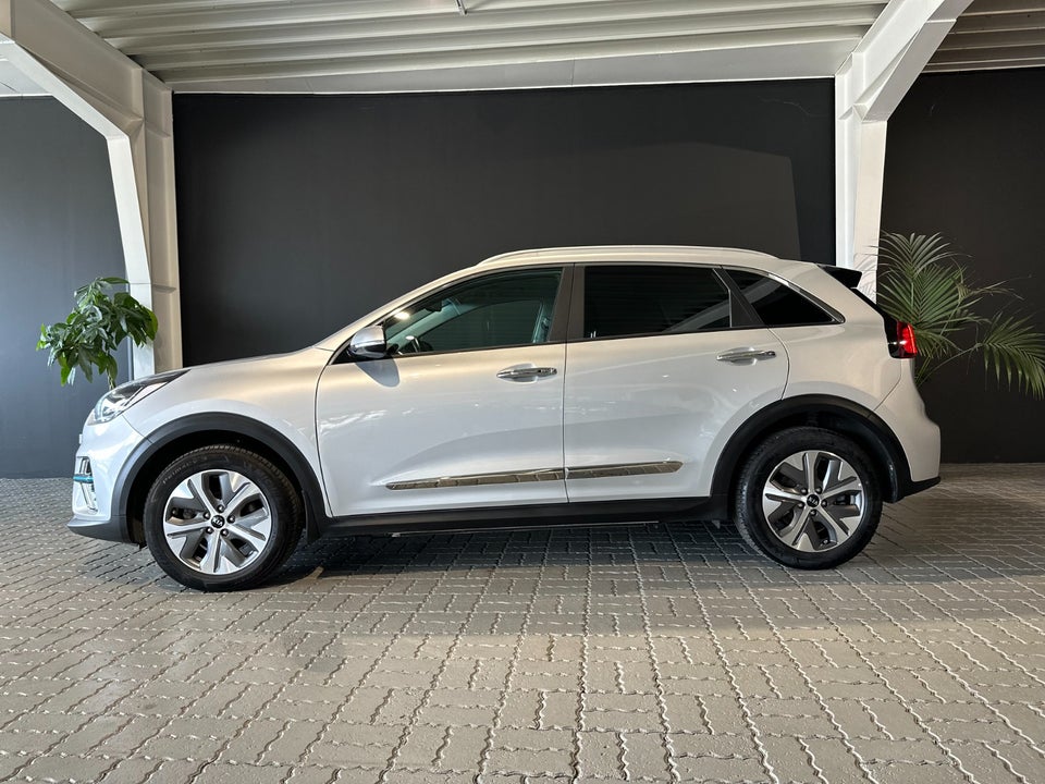 Kia e-Niro 64 Premium 5d