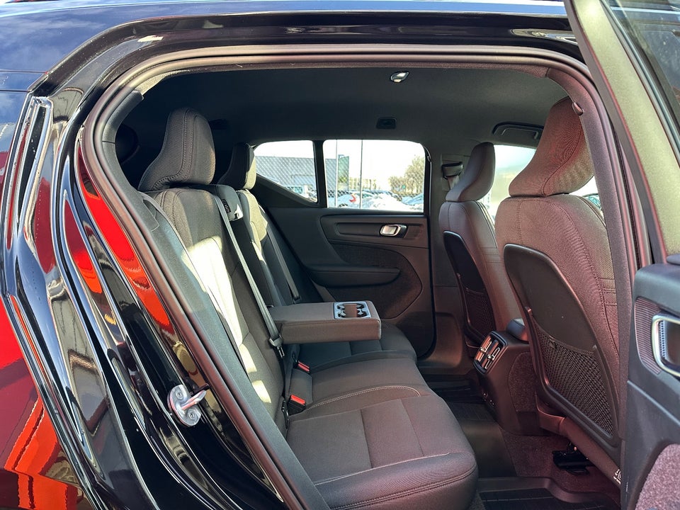 Volvo XC40 P6 ReCharge Plus 5d