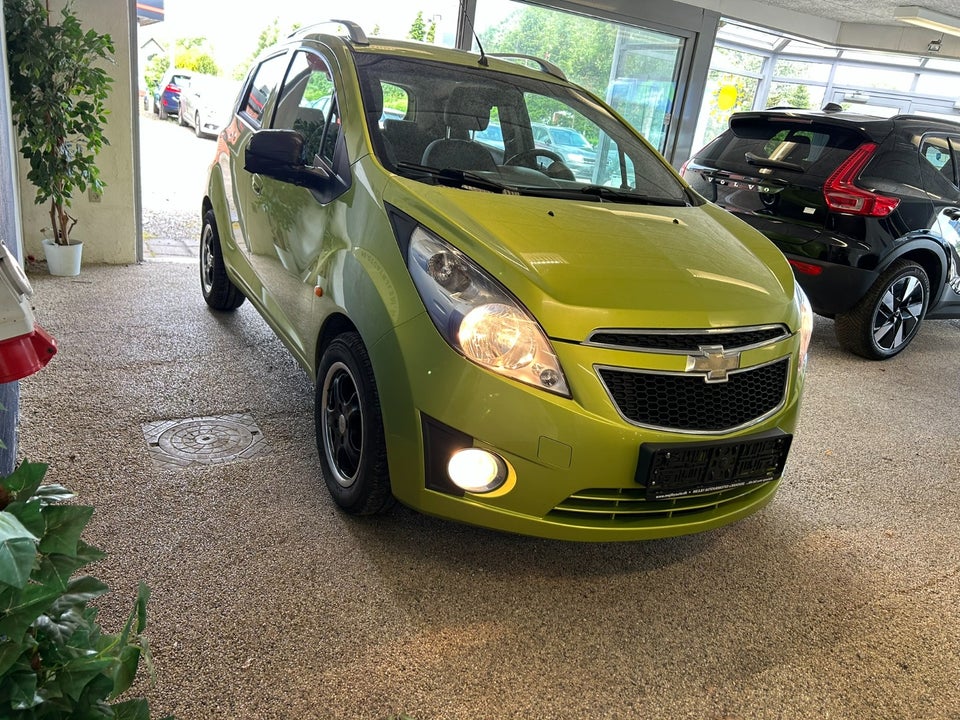 Chevrolet Spark 1,0 LS 5d