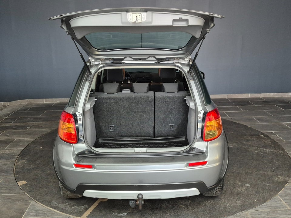 Suzuki SX4 1,6 CombiBack Tour 5d