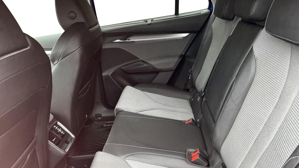 Skoda Enyaq 80 iV Premium 5d