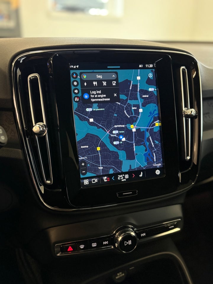 Volvo EX40 Extended Range Core 5d