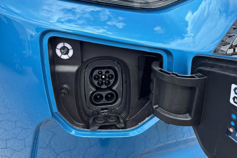 Ford E-Tourneo Custom 340 L1 64 Titanium