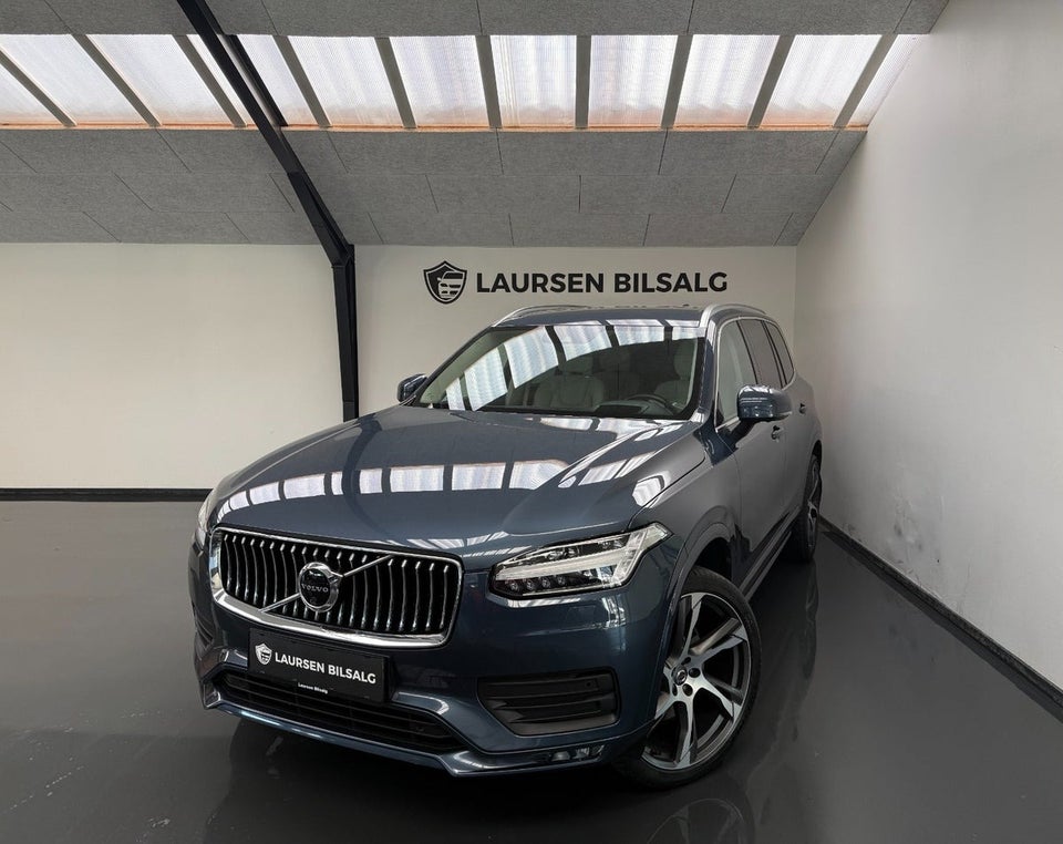 Volvo XC90 2,0 B5 235 Momentum aut. AWD 6prs 5d