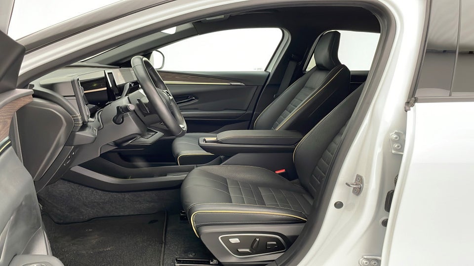 Renault Megane E-Tech 60 Iconic 5d