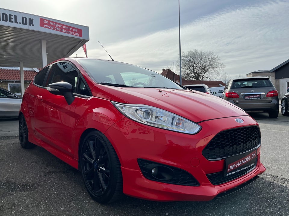 Ford Fiesta 1,0 SCTi 140 Red Edition 3d