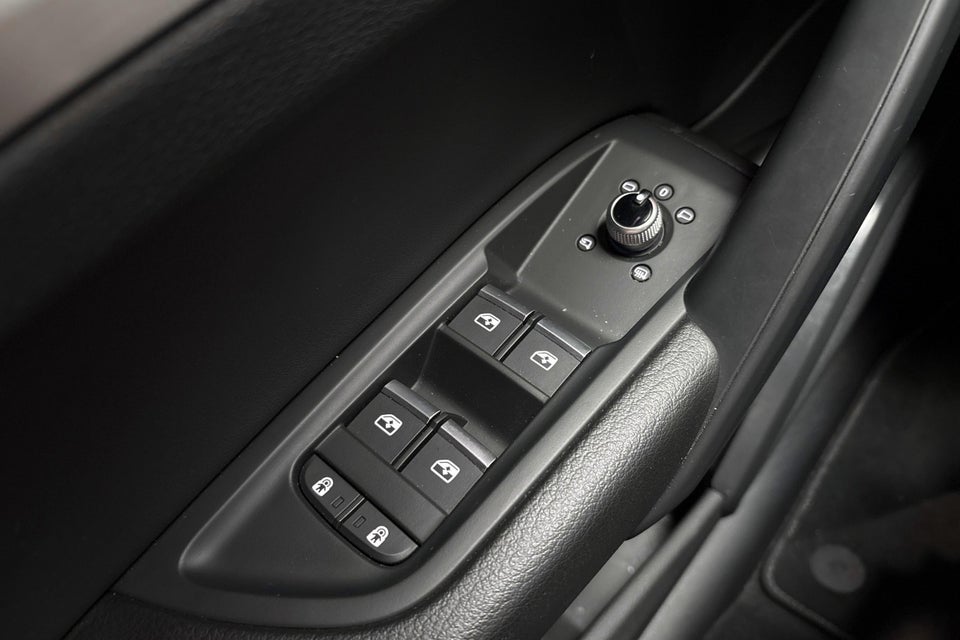 Audi Q5 50 TFSi e S-line quattro S-tr. 5d