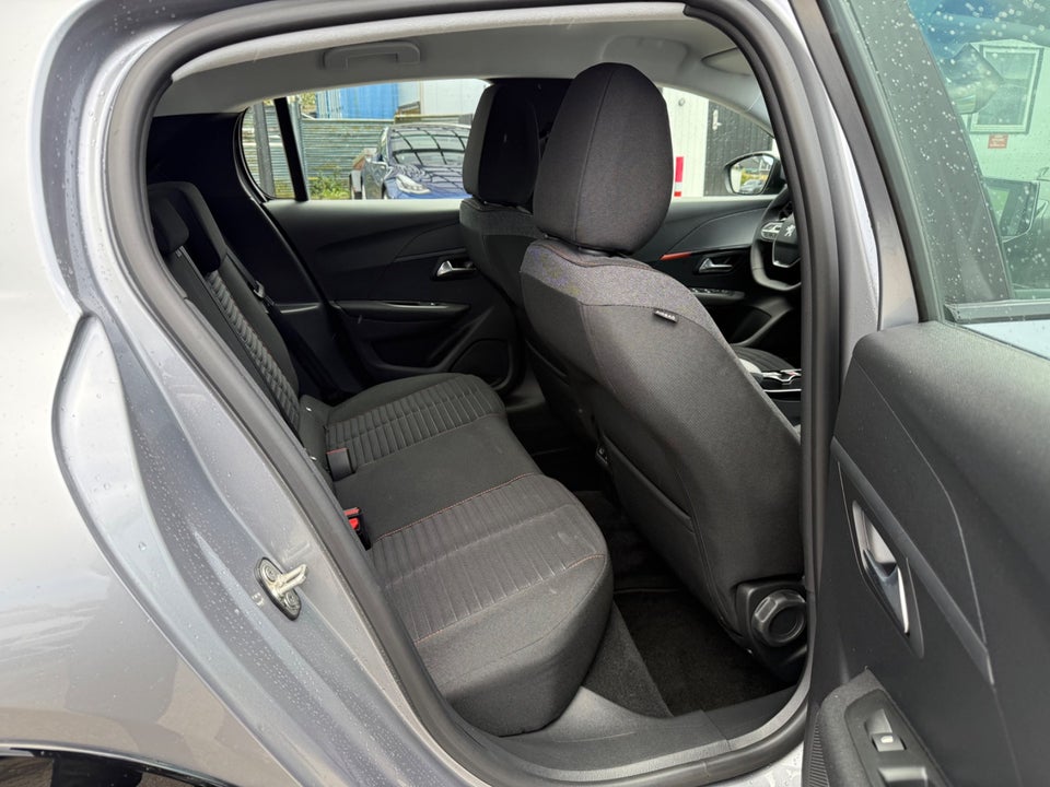 Peugeot e-208 50 Allure 5d