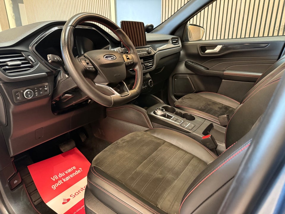 Ford Kuga 2,5 PHEV ST-Line X CVT 5d