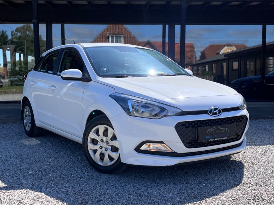 Hyundai i20 1,1 CRDi 75 Life 5d